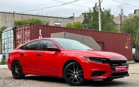 Honda Insight III, 2020 год, 1 850 000 рублей, 1 фотография