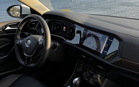 Volkswagen Jetta VII, 2022 год, 1 500 000 рублей, 11 фотография