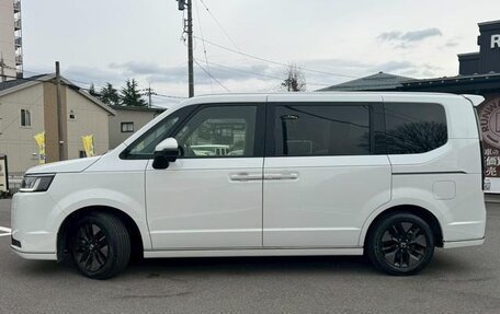 Honda Stepwgn, 2023 год, 2 550 178 рублей, 4 фотография