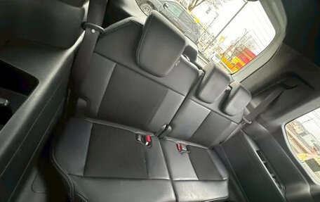 Honda Stepwgn, 2023 год, 2 550 178 рублей, 12 фотография