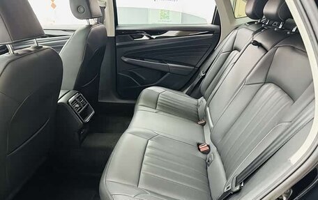 Volkswagen Passat B8 рестайлинг, 2023 год, 2 075 000 рублей, 12 фотография