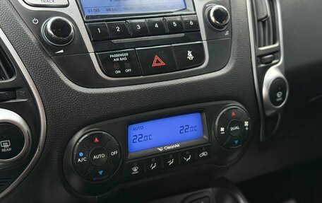 Hyundai ix35 I рестайлинг, 2011 год, 940 000 рублей, 18 фотография