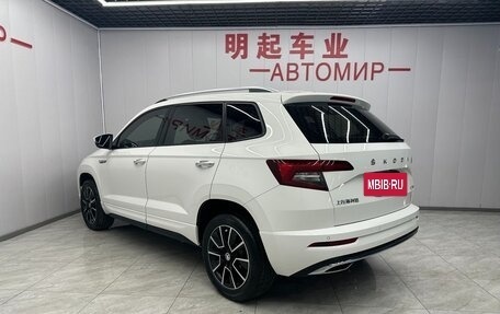 Skoda Karoq I, 2022 год, 2 320 000 рублей, 5 фотография