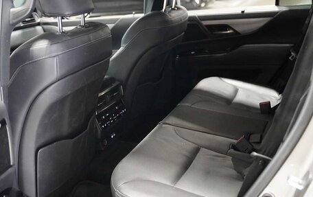 Lexus LX, 2023 год, 13 500 000 рублей, 10 фотография