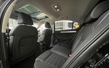 Skoda Superb, 2024 год, 2 385 000 рублей, 9 фотография