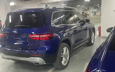 Mercedes-Benz GLB, 2021 год, 1 900 000 рублей, 5 фотография