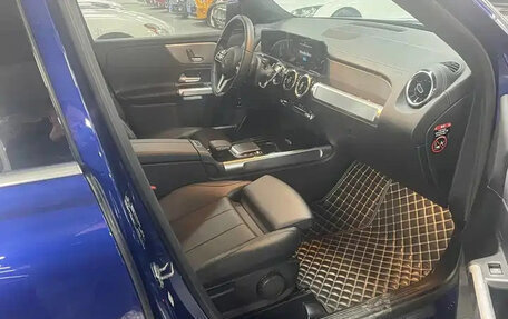 Mercedes-Benz GLB, 2021 год, 1 900 000 рублей, 8 фотография