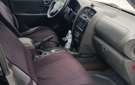 Hyundai Santa Fe III рестайлинг, 2004 год, 670 000 рублей, 15 фотография