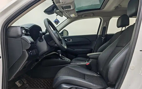 Honda Vezel, 2023 год, 1 740 000 рублей, 7 фотография