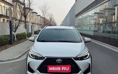 Toyota Yaris XP150 рестайлинг, 2022 год, 1 170 004 рублей, 2 фотография