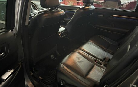 Toyota Highlander III, 2014 год, 2 900 000 рублей, 10 фотография