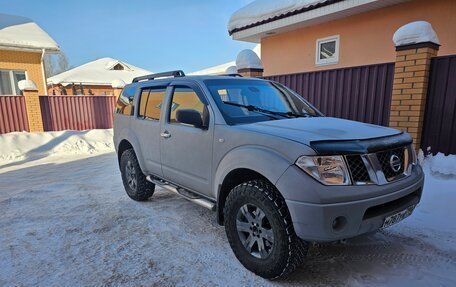 Nissan Pathfinder, 2005 год, 750 000 рублей, 1 фотография