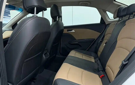 Chevrolet Cruze II, 2022 год, 1 000 000 рублей, 8 фотография