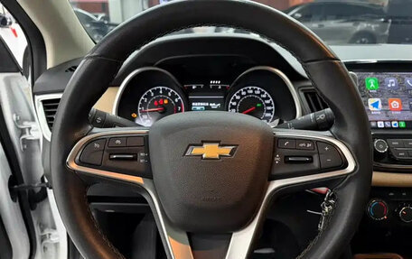 Chevrolet Cruze II, 2022 год, 1 000 000 рублей, 9 фотография