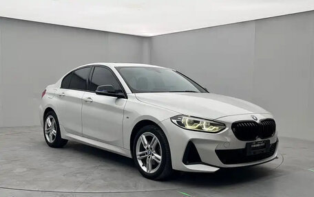 BMW 1 серия, 2021 год, 1 745 000 рублей, 3 фотография