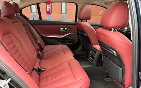 BMW 3 серия, 2021 год, 2 769 000 рублей, 15 фотография