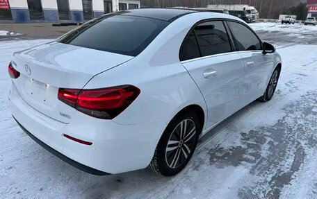 Mercedes-Benz A-Класс, 2023 год, 2 800 000 рублей, 4 фотография