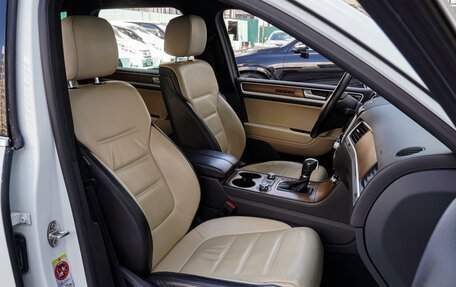 Volkswagen Touareg III, 2013 год, 2 849 000 рублей, 8 фотография