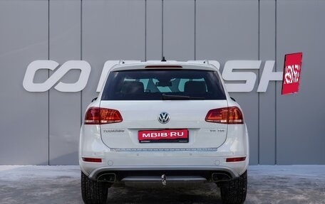 Volkswagen Touareg III, 2013 год, 2 849 000 рублей, 4 фотография