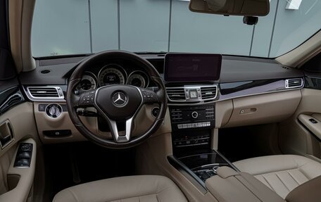 Mercedes-Benz E-Класс, 2015 год, 2 098 000 рублей, 6 фотография