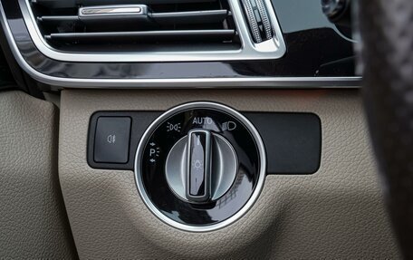 Mercedes-Benz E-Класс, 2015 год, 2 098 000 рублей, 20 фотография