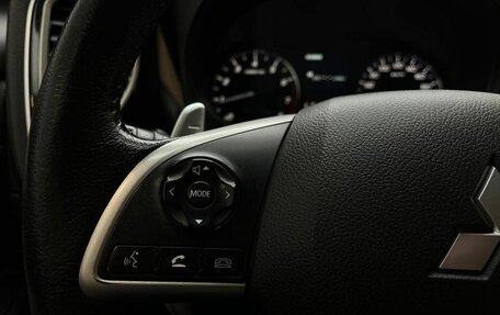 Mitsubishi Outlander III рестайлинг 3, 2013 год, 1 670 000 рублей, 14 фотография