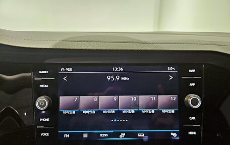 Volkswagen Jetta VII, 2022 год, 1 850 009 рублей, 13 фотография