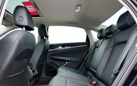 Volkswagen Passat B8 рестайлинг, 2022 год, 1 978 004 рублей, 12 фотография