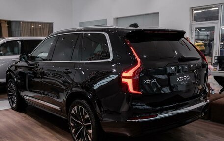 Volvo XC90 II рестайлинг, 2025 год, 13 000 000 рублей, 5 фотография