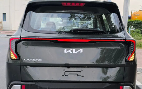 KIA Carens, 2025 год, 2 680 000 рублей, 6 фотография