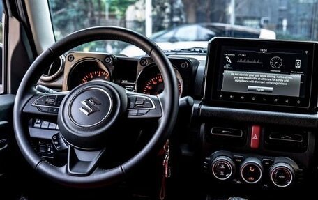 Suzuki Jimny, 2025 год, 2 800 000 рублей, 4 фотография