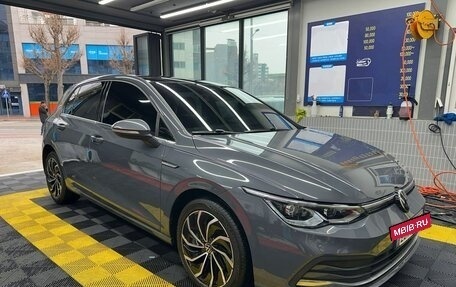 Volkswagen Golf VIII, 2023 год, 1 625 000 рублей, 3 фотография