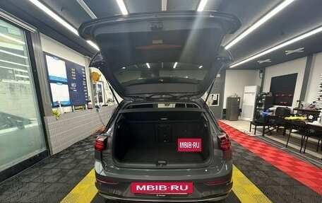 Volkswagen Golf VIII, 2023 год, 1 625 000 рублей, 15 фотография