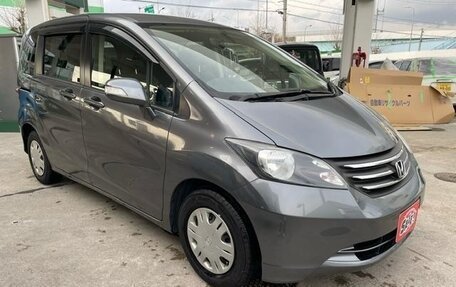 Honda Freed I, 2010 год, 732 000 рублей, 3 фотография