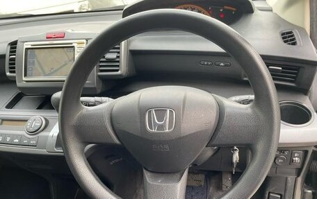 Honda Freed I, 2010 год, 732 000 рублей, 14 фотография