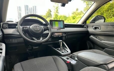 Honda Vezel, 2023 год, 1 650 000 рублей, 24 фотография