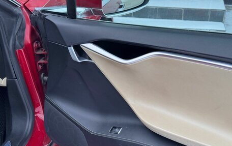 Tesla Model S I, 2016 год, 2 120 000 рублей, 27 фотография