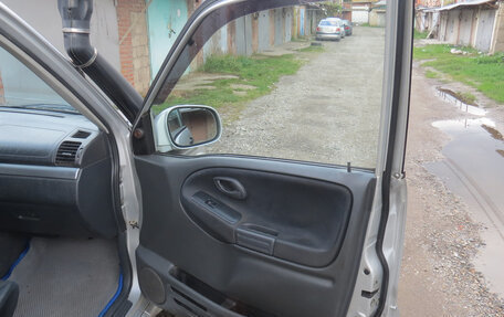 Suzuki Grand Vitara, 2004 год, 700 000 рублей, 10 фотография