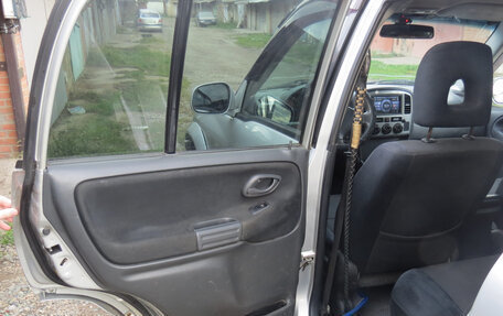 Suzuki Grand Vitara, 2004 год, 700 000 рублей, 25 фотография