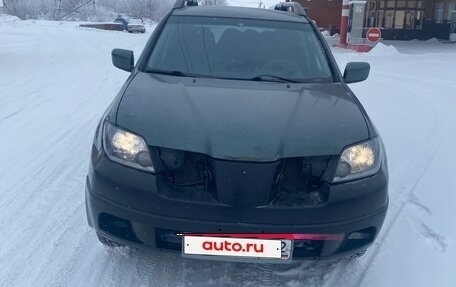 Mitsubishi Outlander III рестайлинг 3, 2003 год, 335 000 рублей, 2 фотография