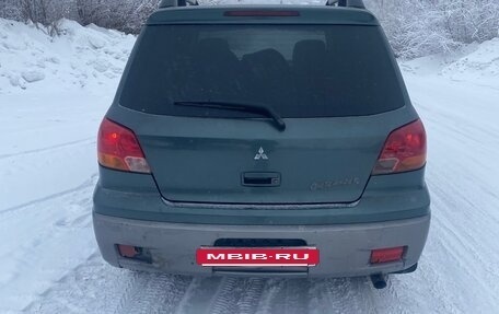 Mitsubishi Outlander III рестайлинг 3, 2003 год, 335 000 рублей, 3 фотография