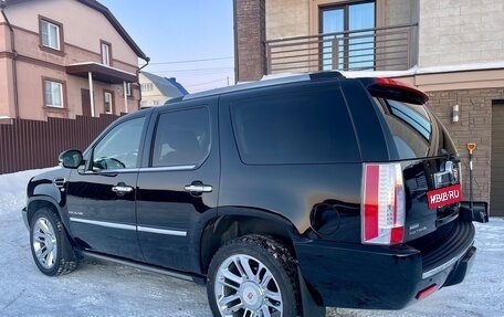 Cadillac Escalade III, 2011 год, 2 250 000 рублей, 4 фотография