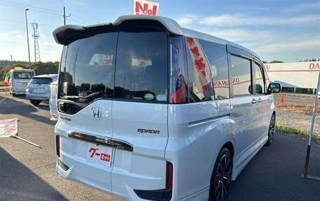 Honda Stepwgn IV, 2015 год, 1 770 000 рублей, 2 фотография