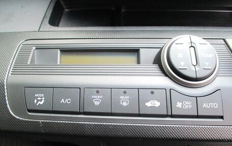 Honda Freed I, 2011 год, 784 000 рублей, 19 фотография