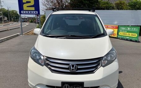 Honda Freed I, 2010 год, 732 000 рублей, 3 фотография