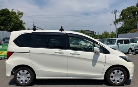 Honda Freed I, 2010 год, 732 000 рублей, 5 фотография