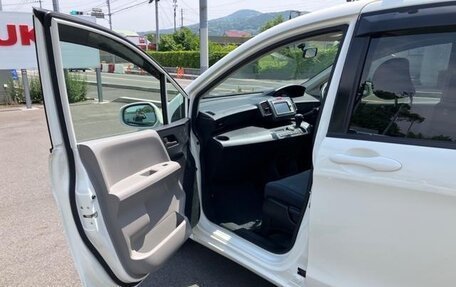 Honda Freed I, 2010 год, 732 000 рублей, 24 фотография