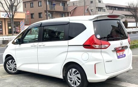 Honda Freed II, 2018 год, 1 328 000 рублей, 4 фотография