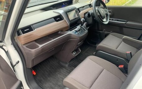 Honda Freed II, 2018 год, 1 328 000 рублей, 19 фотография