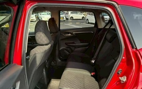 Honda Fit III, 2013 год, 968 000 рублей, 16 фотография